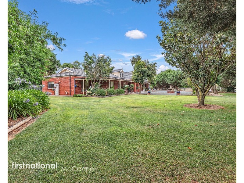 14 Gardadale Drive, Kyabram VIC 3620