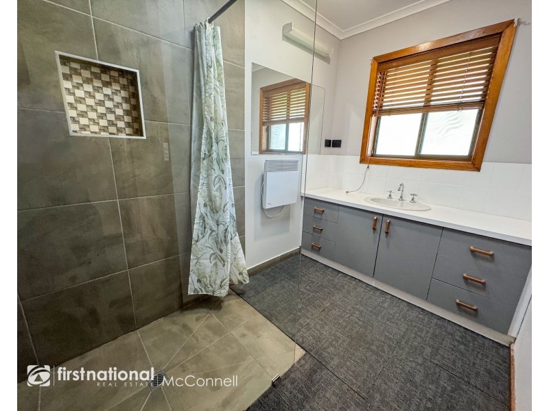 2/31 Brudenell Street, Stanhope VIC 3623