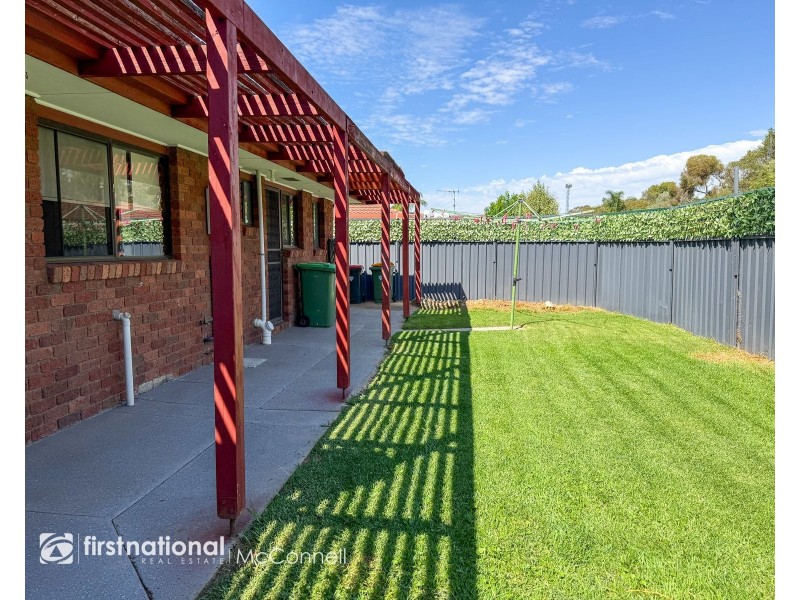 2/31 Brudenell Street, Stanhope VIC 3623