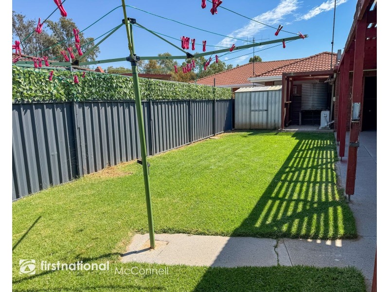 2/31 Brudenell Street, Stanhope VIC 3623