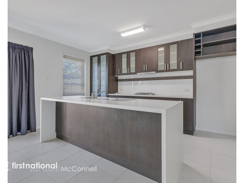1/239 Fenaughty Street, Kyabram VIC 3620