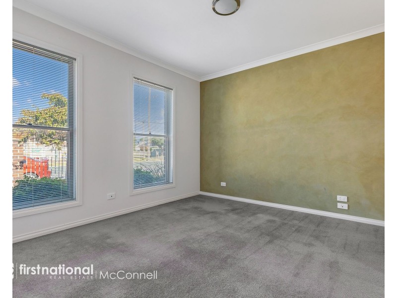 1/239 Fenaughty Street, Kyabram VIC 3620