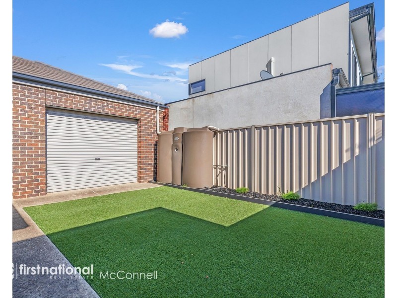 1/239 Fenaughty Street, Kyabram VIC 3620