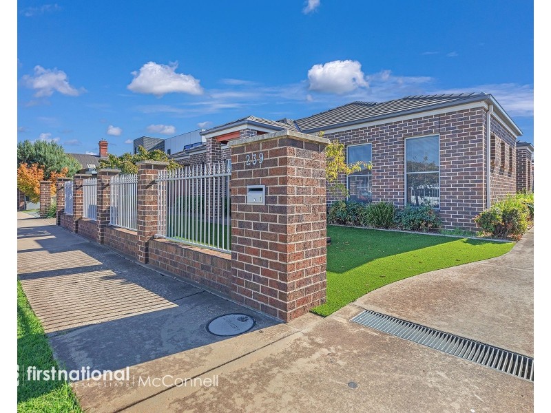 1/239 Fenaughty Street, Kyabram VIC 3620