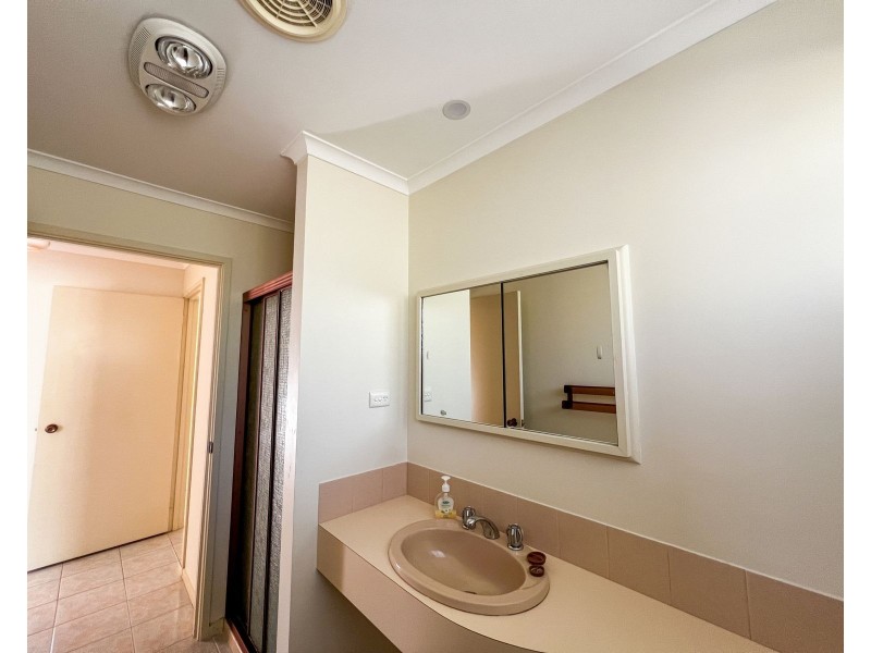 2/2 Richards Street, Kyabram VIC 3620