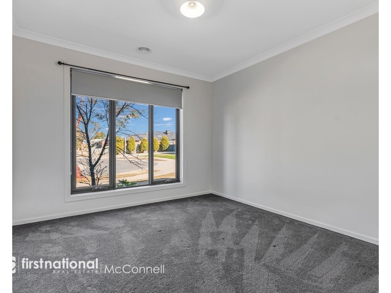 14 Possum Place, Kyabram VIC 3620
