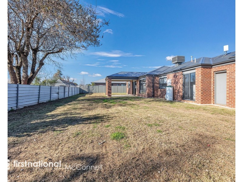 14 Possum Place, Kyabram VIC 3620