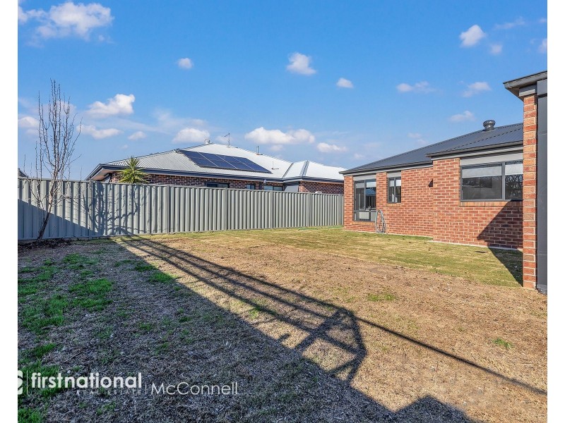 14 Possum Place, Kyabram VIC 3620