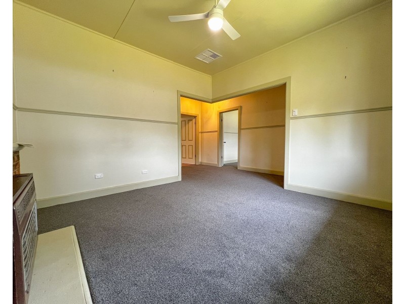 16 Lake Road, Kyabram VIC 3620