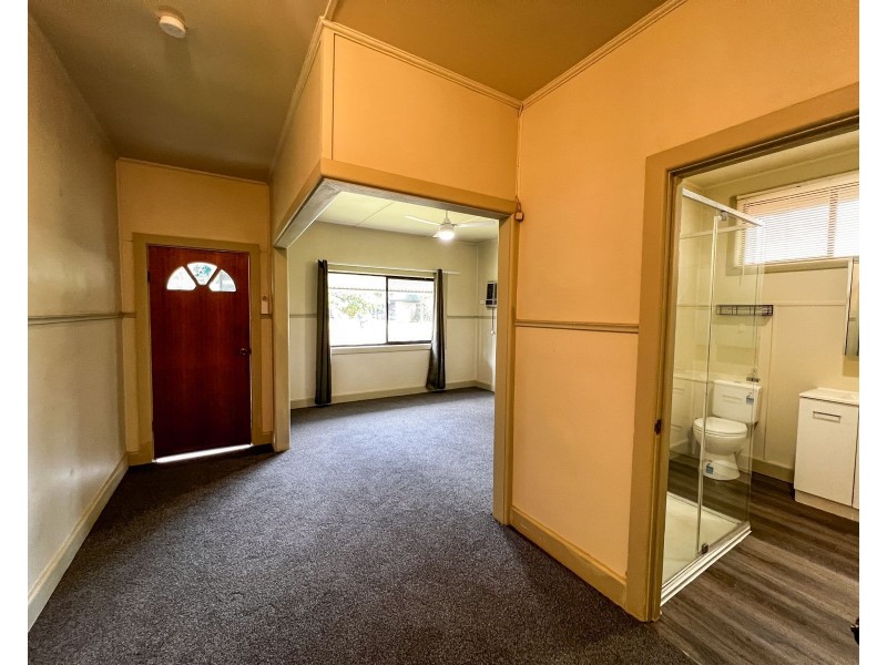 16 Lake Road, Kyabram VIC 3620