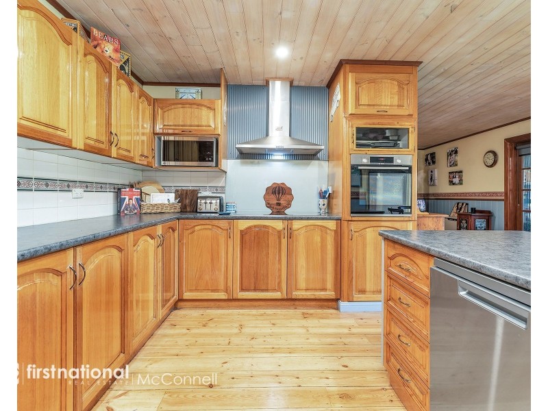 16 Breen Avenue, Kyabram VIC 3620