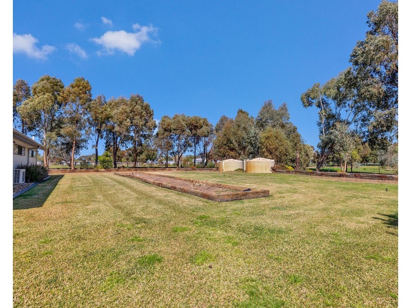27 Colbert Street, Wyuna VIC 3620