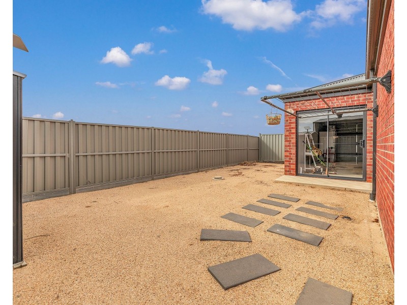 1 Wallaby Court, Kyabram VIC 3620
