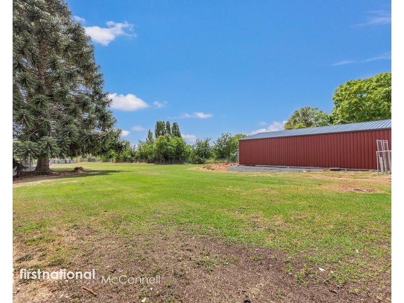 14 Finlay Road, Tongala VIC 3621