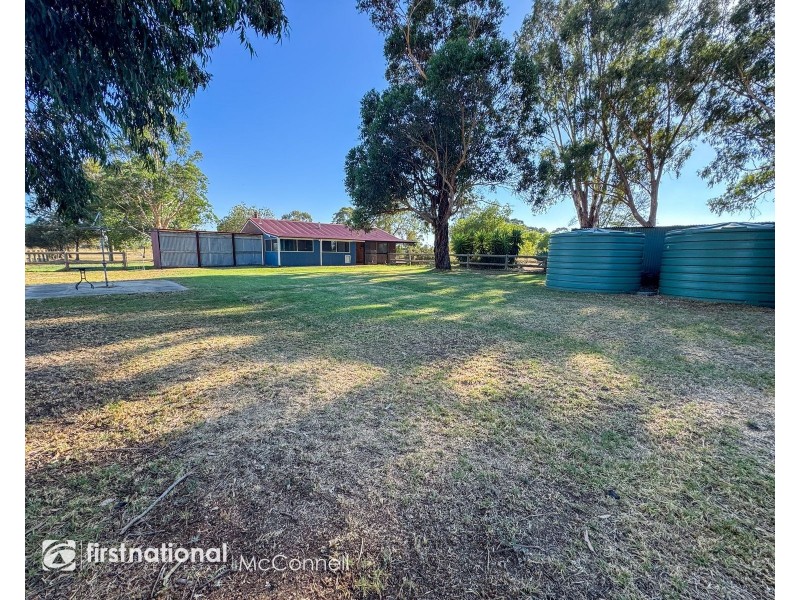 36 McLeod Road, Tongala VIC 3621