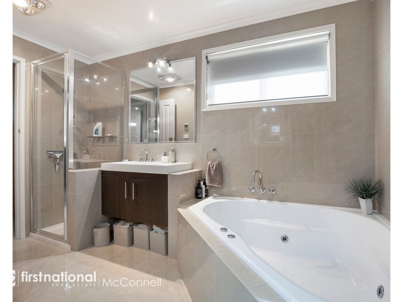 1 Davies Court, Kyabram VIC 3620