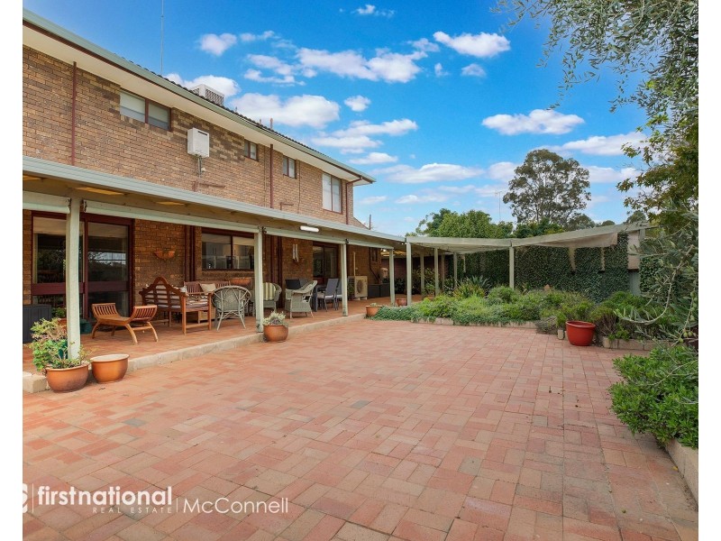 1 Davies Court, Kyabram VIC 3620