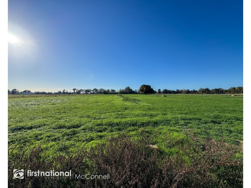 1 Dicksons Lane, Kyvalley VIC 3621