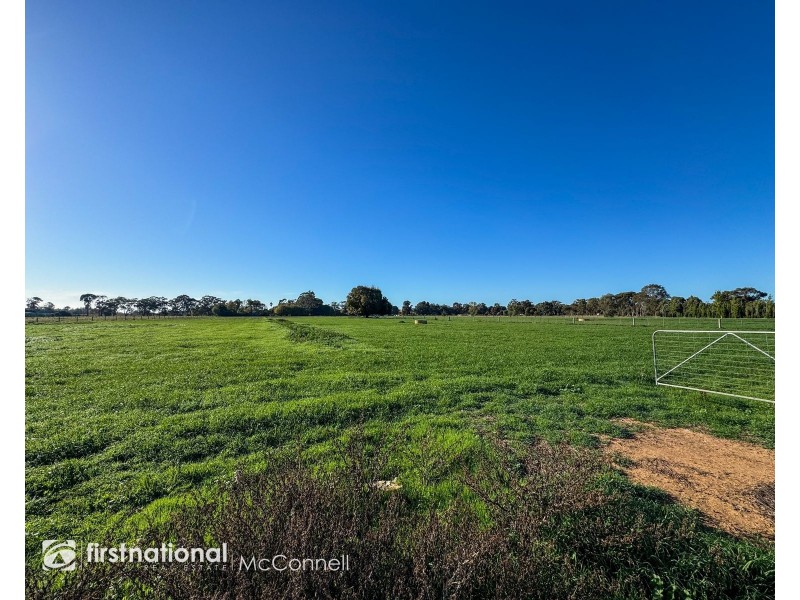 1 Dicksons Lane, Kyvalley VIC 3621