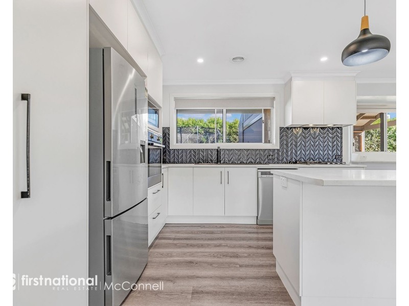 23 Outram Avenue, Kyabram VIC 3620