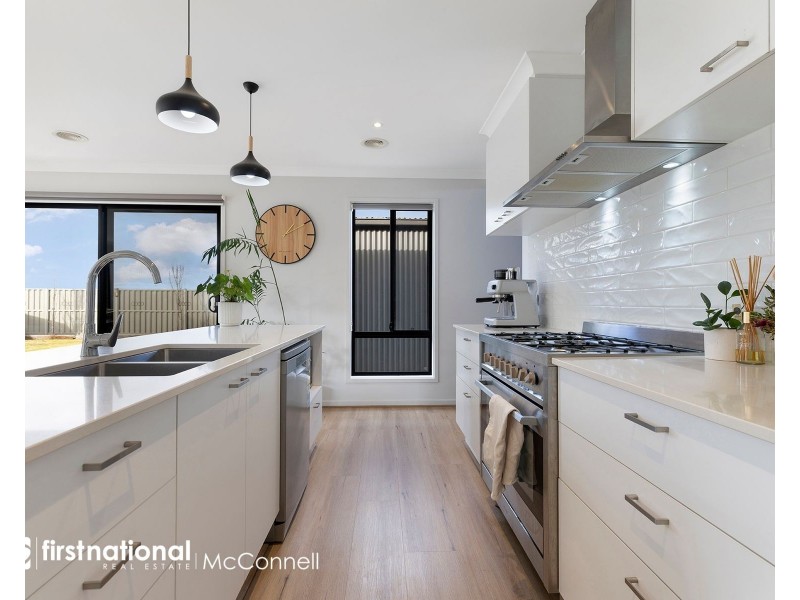 24 Kangaroo Way, Kyabram VIC 3620
