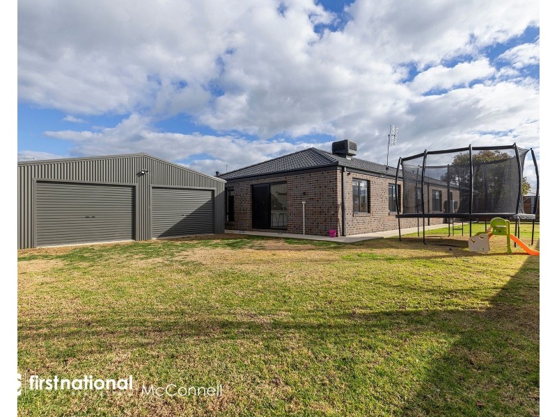 24 Kangaroo Way, Kyabram VIC 3620