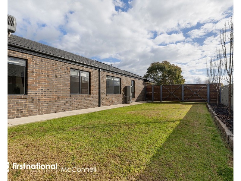 24 Kangaroo Way, Kyabram VIC 3620