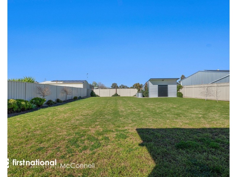 18 Fenaughty Street, Kyabram VIC 3620