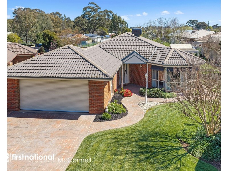 12 Henley Close, Kyabram VIC 3620