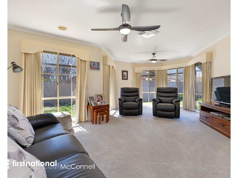 12 Henley Close, Kyabram VIC 3620