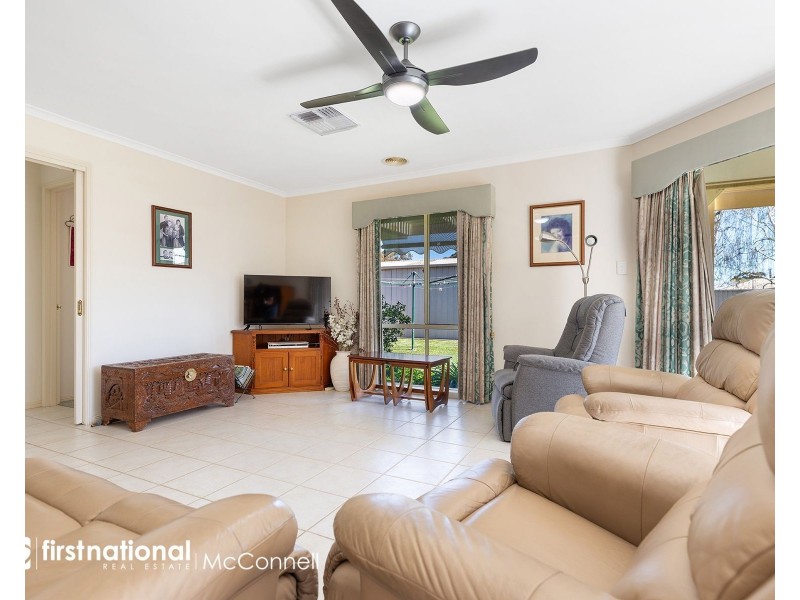 12 Henley Close, Kyabram VIC 3620