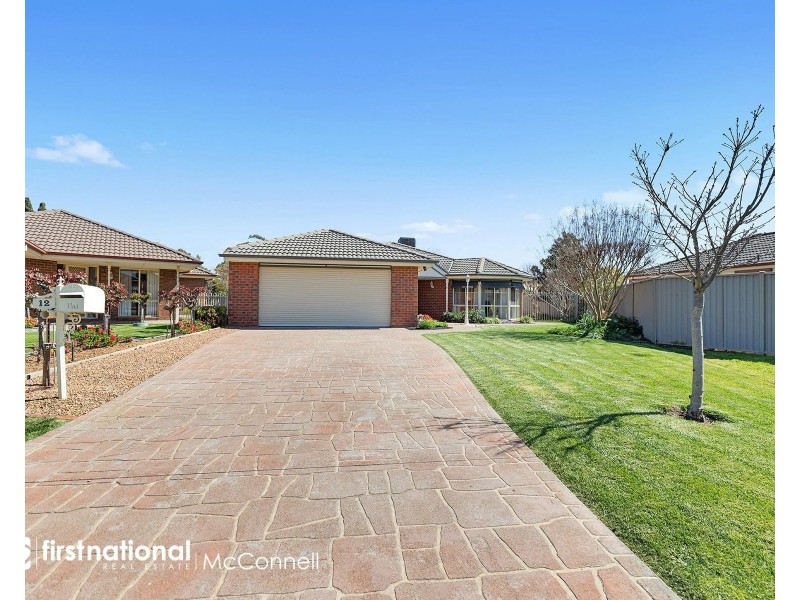 12 Henley Close, Kyabram VIC 3620