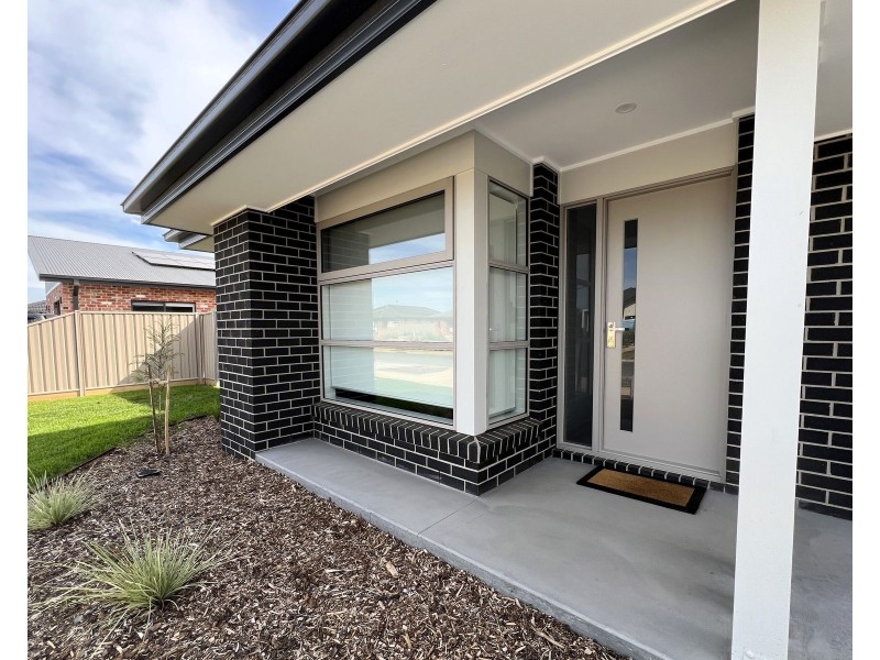 57 Nurtja Drive, Kyabram VIC 3620