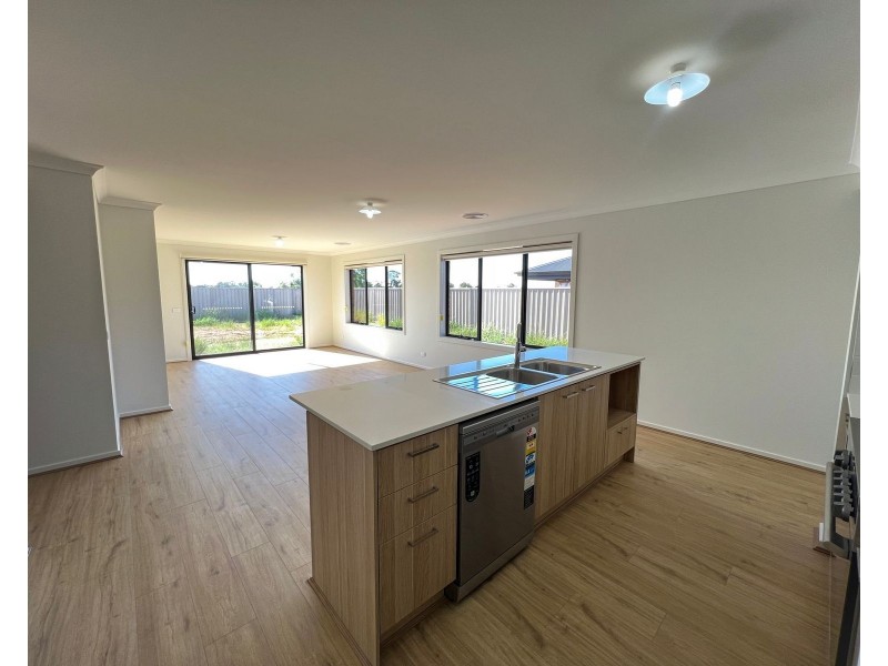 50 Nurtja Drive, Kyabram VIC 3620