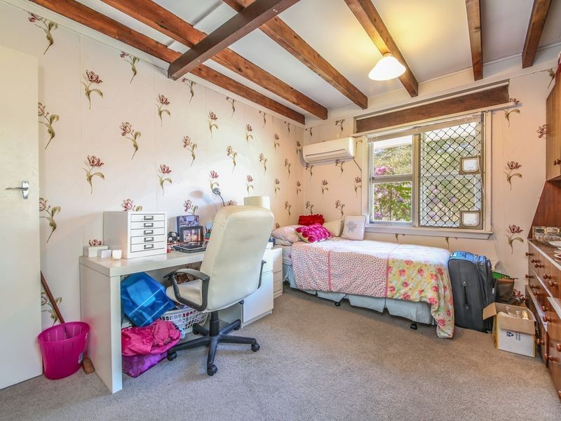 25 Dandar Drive, Southport QLD 4215