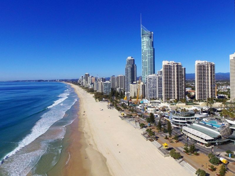 2B/32-34 Hanlan Street ‘Kinkabool’, Surfers Paradise QLD 4217