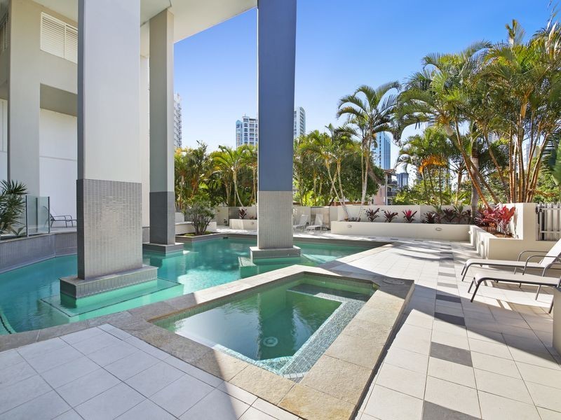 16 ‘Alexis’ 19 Mermaid Avenue, Mermaid Beach QLD 4218