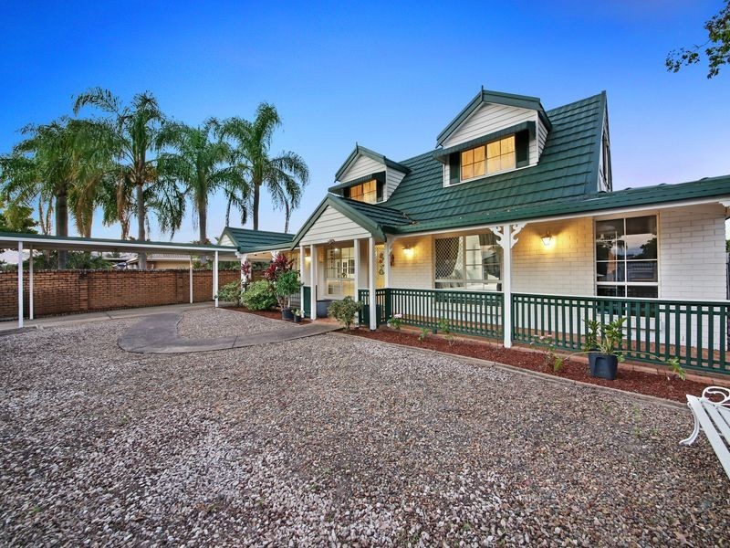 3 Darnay Road, Broadbeach Waters QLD 4218