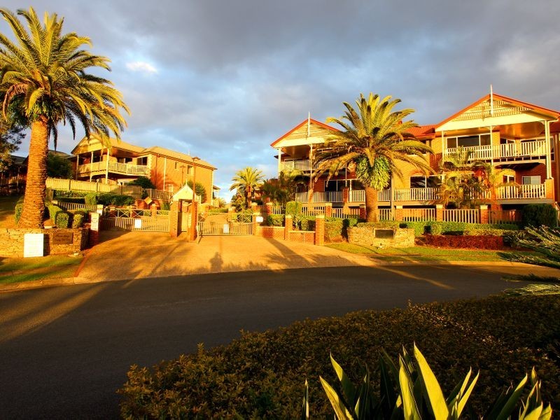 25/55 Paradise Springs Avenue, Robina QLD 4226