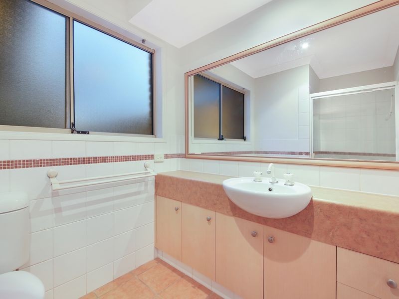 9 Meadowbank Drive, Upper Coomera QLD 4209