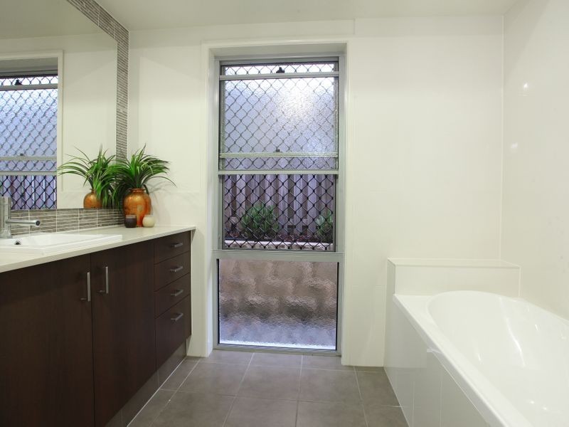 26 Murray Circuit, Upper Coomera QLD 4209