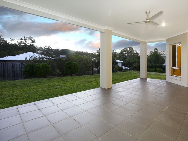 6 Perkins Close, Reedy Creek QLD 4227