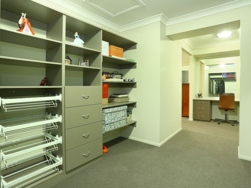 6 Perkins Close, Reedy Creek QLD 4227