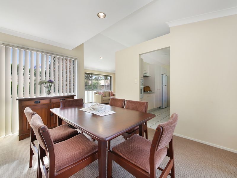 4 Beaumaris Court, Robina QLD 4226