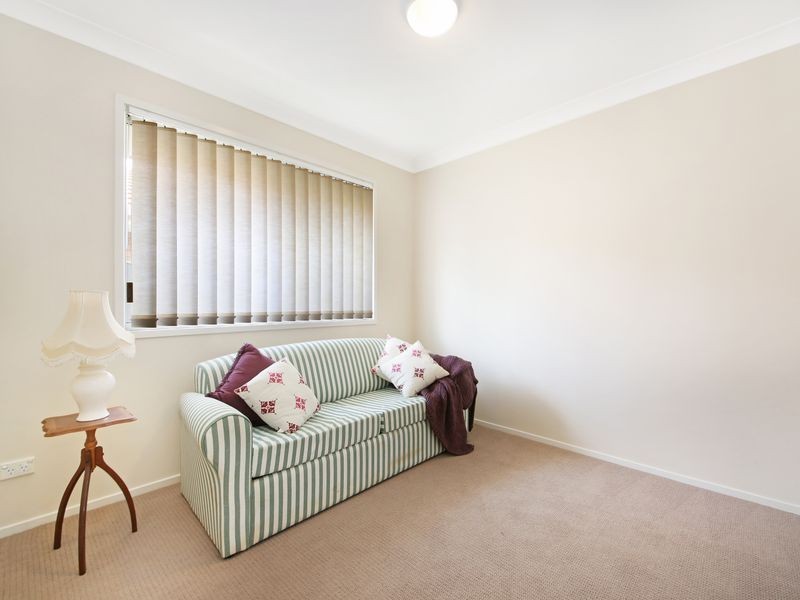 4 Beaumaris Court, Robina QLD 4226