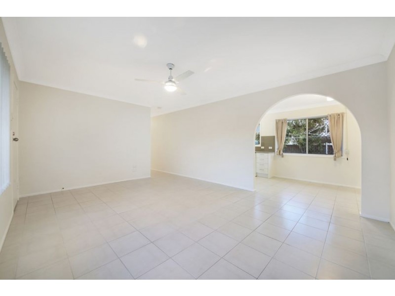 26 Allden Avenue, Labrador QLD 4215