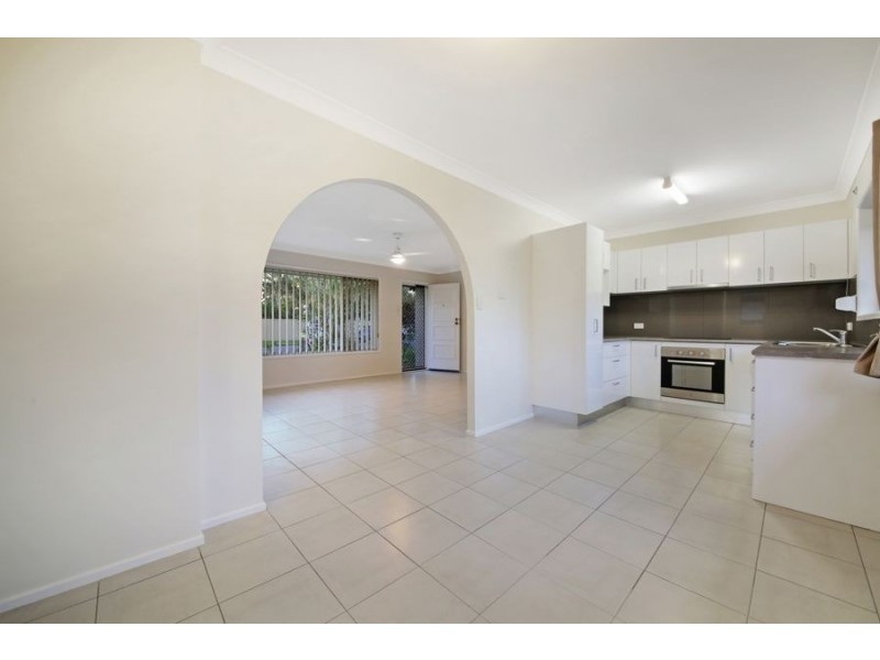 26 Allden Avenue, Labrador QLD 4215