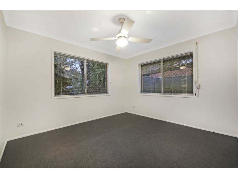 26 Allden Avenue, Labrador QLD 4215