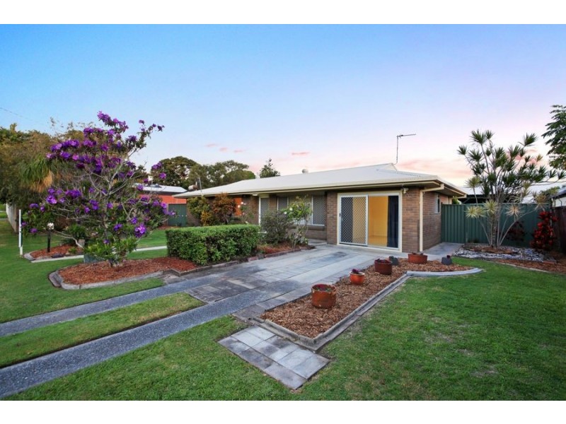 26 Allden Avenue, Labrador QLD 4215