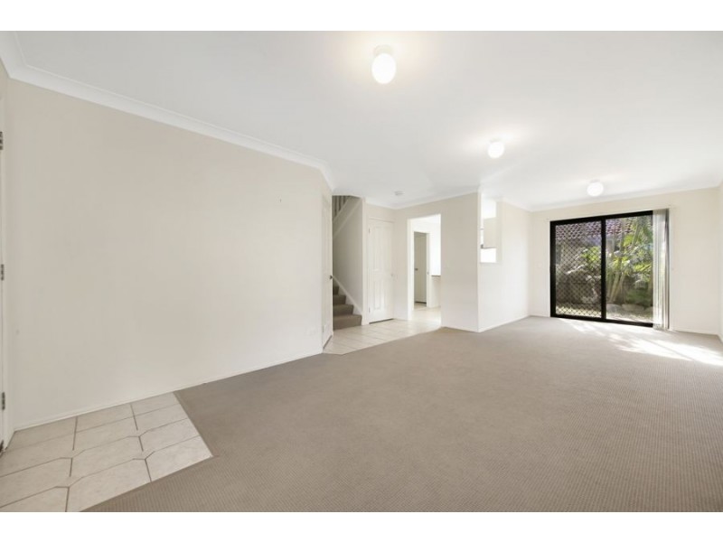 63/2 Anaheim Drive, Helensvale QLD 4212